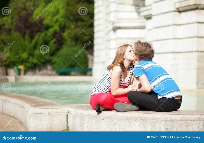 Salmadate Internet Dating Platform - What to Know Before Signing Up