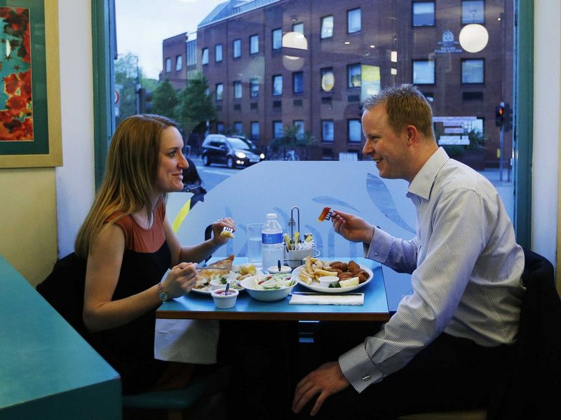 SakuraDate Review 2024: What to Know Before Signing Up SakuraDate Review 2024: What to Know Before Signing Up